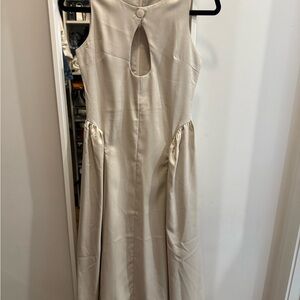 Chic Midi Cream Dress